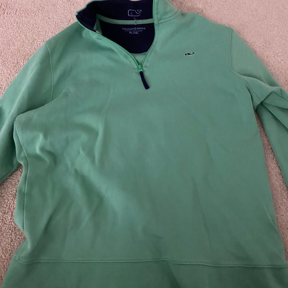 green vineyard vines quarter zip